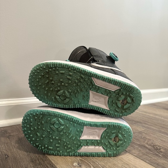 Nike SB Zoom Force 1x Boa Snowboard Boot EUC size 6.5 - Picture 2 of 6